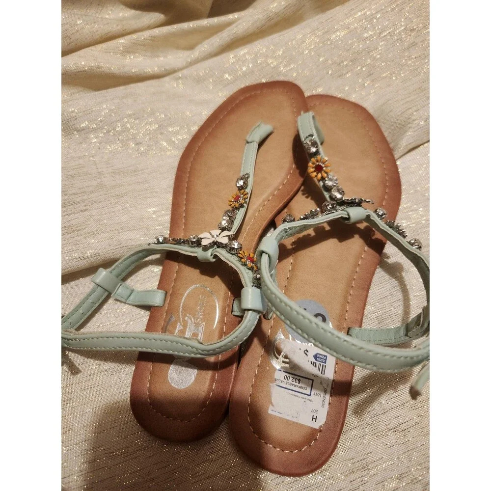 CG Shoes Comfort Rhinestone Thing Sandals Women’s Size 8.5